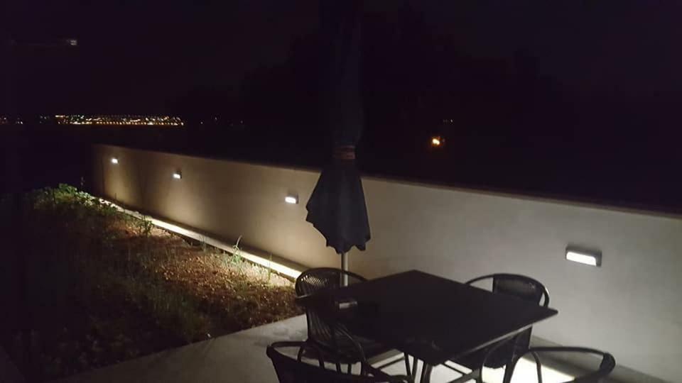 Vila Marijana Preko Luaran gambar